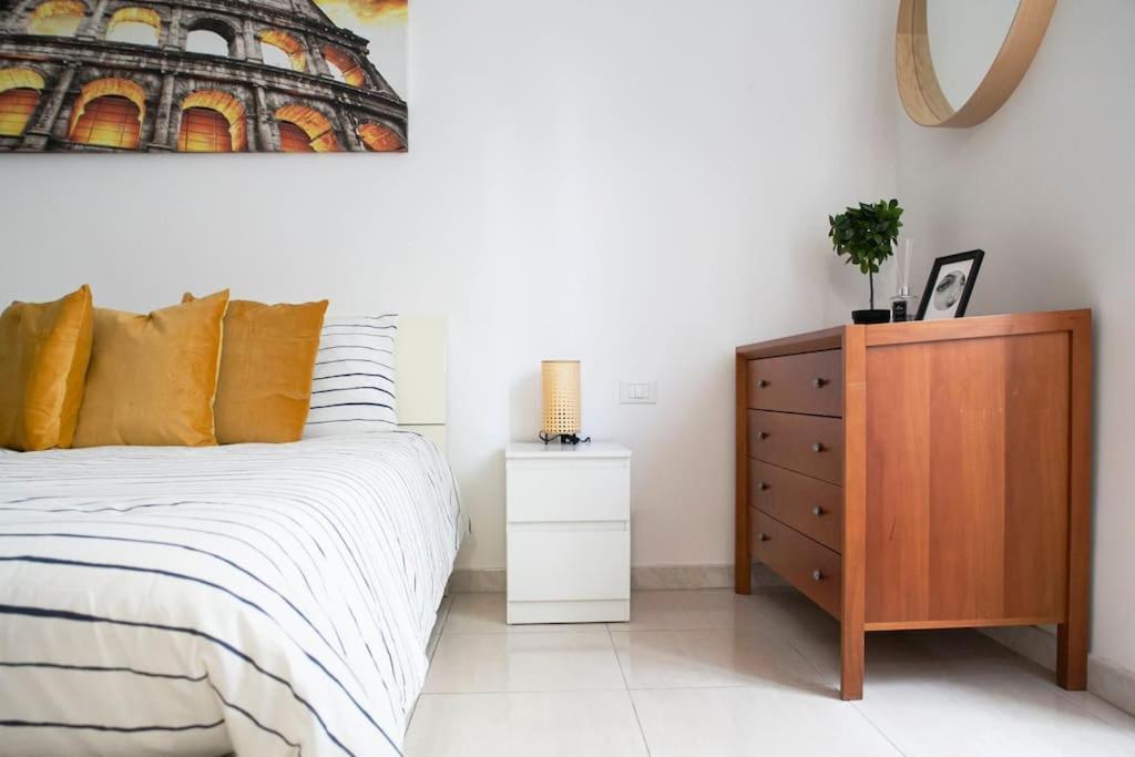A Comfortable Apartment For You In San Lorenzo Roma Exterior foto